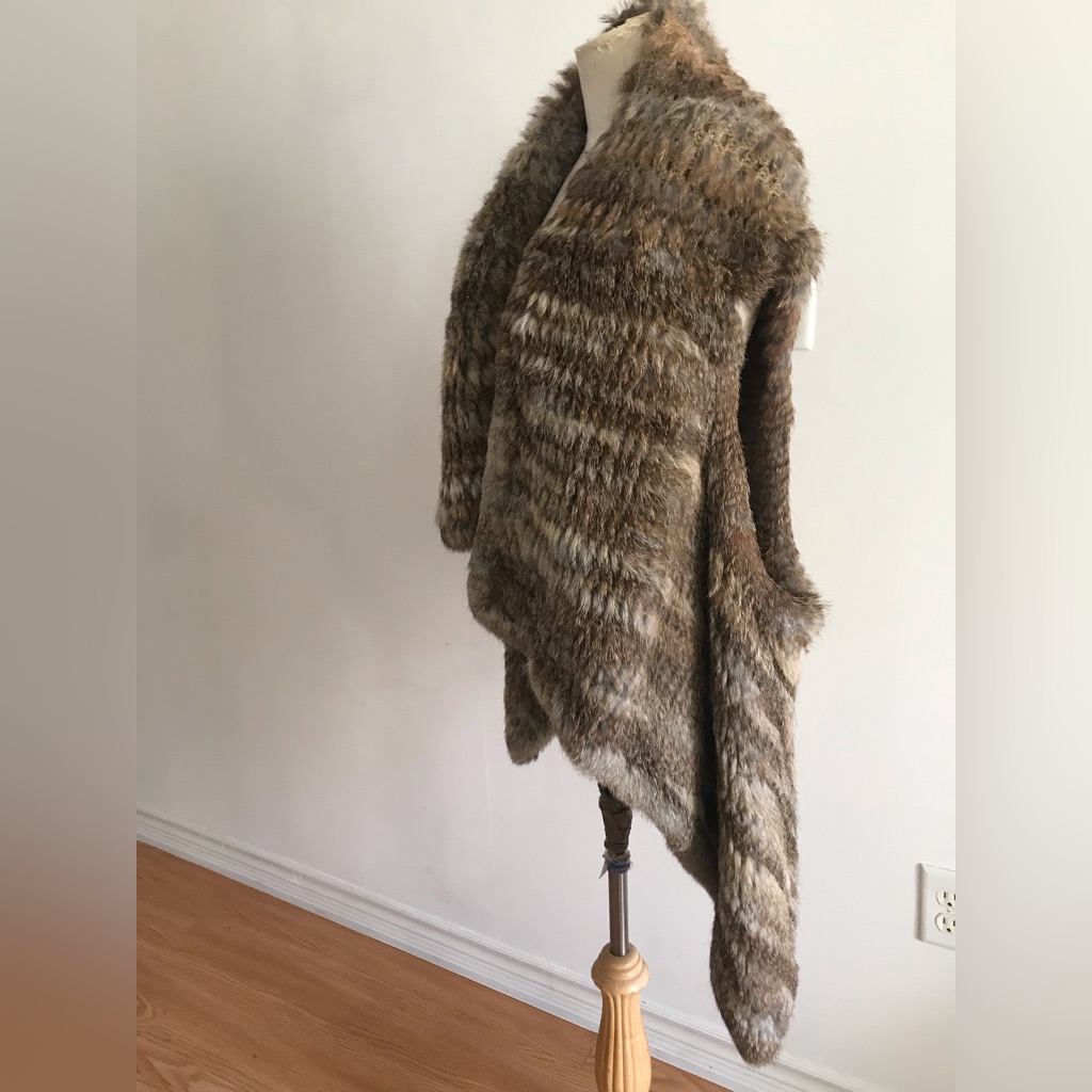 Nwt Rudsak Durene Fur Vest Sz M